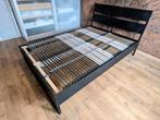 Matzwart houten bed 140 breed €130.-, Ophalen, Gebruikt, Tweepersoons, 140 cm