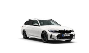BMW 3 Serie Touring 330e | M-Sport | Widescreen | Panorama | beschikbaar voor biedingen