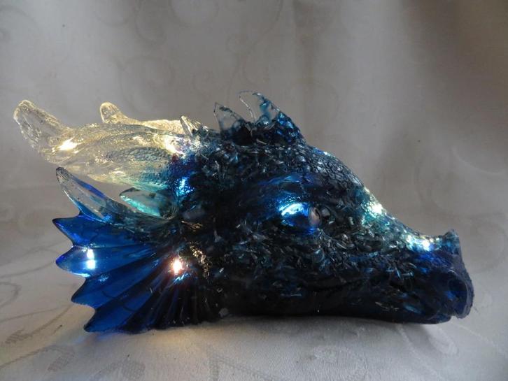 orgoniet draak met oa Larimar / avaloniet, Verzamelen, Mineralen en Fossielen, Ophalen of Verzenden