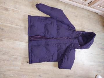 jas beschikbaar voor biedingen