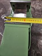 Grote zware machine klem, Ophalen