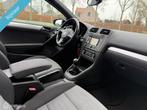 Volkswagen Golf Cabriolet 1.2 TSI BlueMotion NL Auto Cruise, Auto's, Volkswagen, Voorwielaandrijving, Stof, Zwart, 4 cilinders
