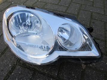 rechter koplamp polo 9N beschikbaar voor biedingen