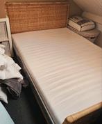 Rotan tweepersoonsbed, Huis en Inrichting, Tweepersoons, Zo goed als nieuw, 200 cm, Bruin