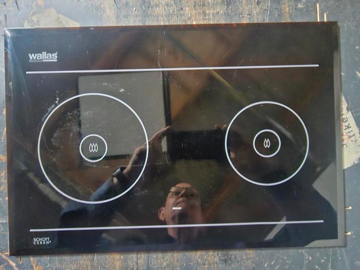 Wallas diesel kookplaat 88DU 12V, Witgoed en Apparatuur, Kookplaten, Refurbished, Inbouw, Keramisch, 3 kookzones of minder, Ophalen