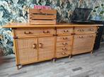Vintage Dressoir met Rotan Details Afmetingen 200x47x78, Ophalen, Gebruikt, Overige materialen, Met deur(en)