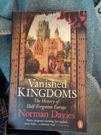 Norman Davies Vanished Kingsdoms Penguin, Gelezen, Ophalen of Verzenden