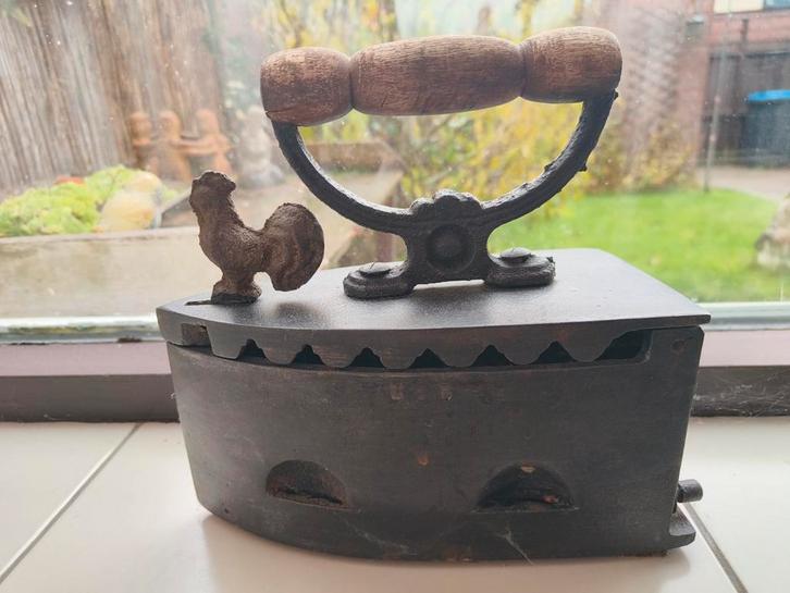 Antiek Gietijzeren Kolen Strijkijzer, Antiek en Kunst, Antiek | Keukenbenodigdheden, Ophalen