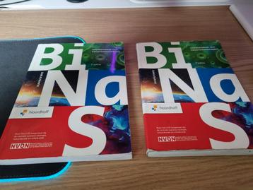 2x binas 7e editie (nieuwste) beschikbaar voor biedingen