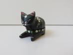 Vintage beeldje poes kat tevens doosje zwart gelakt hout, Ophalen of Verzenden, Zo goed als nieuw, Dier