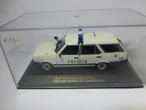 Seat 131 Panorama Super policia, Hobby en Vrije tijd, Modelauto's | 1:43, Nieuw, Auto, Overige merken, Ophalen of Verzenden