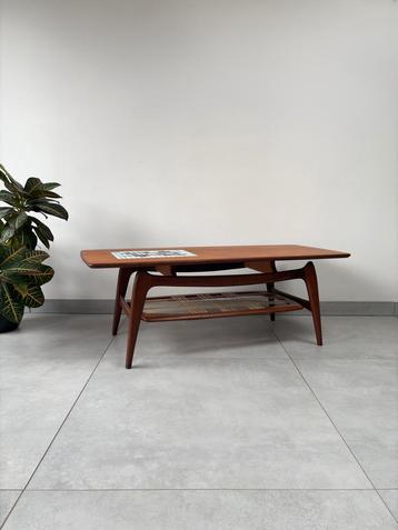 Vintage Teakhouten Salontafel Louis van Teeffelen Webe beschikbaar voor biedingen