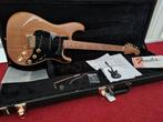 Fender stratocaster " The Strat" Walnut 1982, Muziek en Instrumenten, Snaarinstrumenten | Gitaren | Elektrisch, Ophalen, Zo goed als nieuw