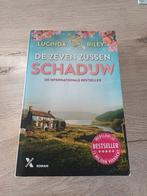 Lucinda Riley/ de zeven zussen  Schaduw, Ophalen of Verzenden, Zo goed als nieuw