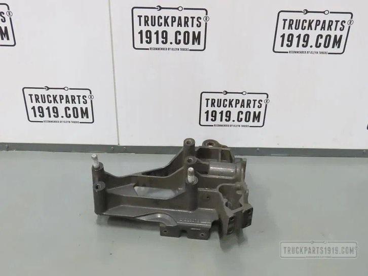 Volvo 21223079 |  Steun Li. FM, Auto-onderdelen, Vrachtwagen-onderdelen, Gebruikt, Ophalen