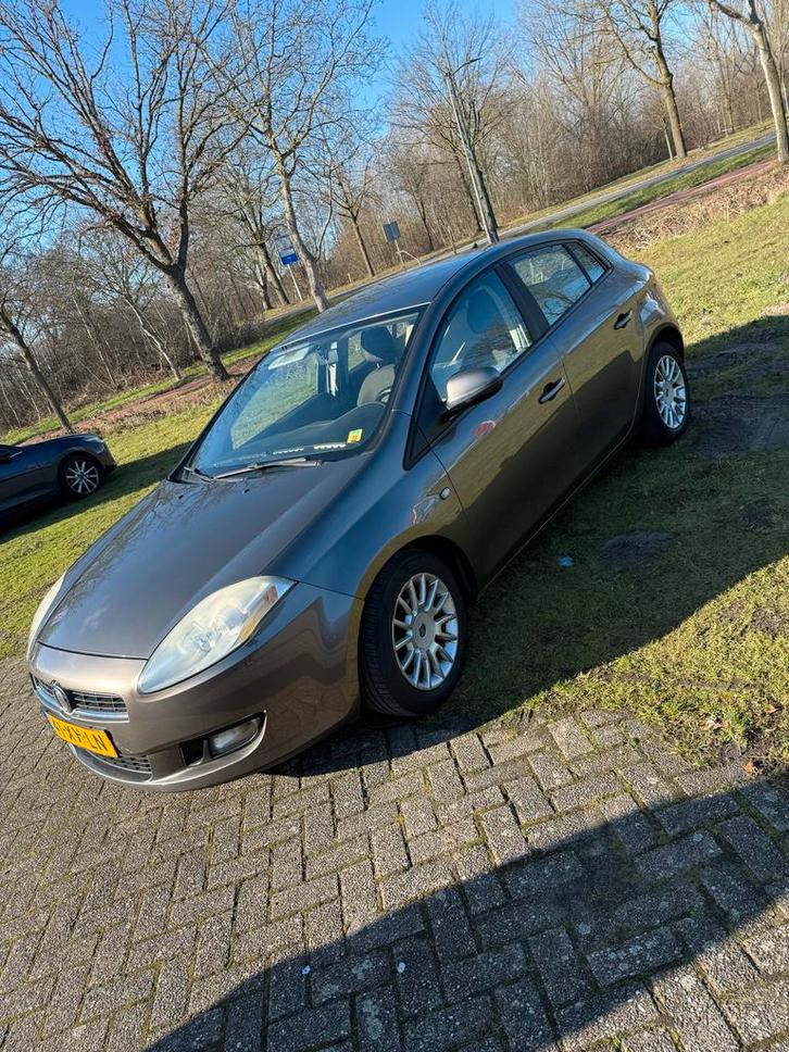 Fiat Bravo 1.4 16V 5DR 2007 Bruin, Auto's, Fiat, Particulier, Bravo, Benzine, B, Hatchback, Handgeschakeld, Origineel Nederlands