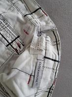 Witte korte broek met ruitpatroon (breedtemaat 36, XL), Kleding | Heren, Broeken en Pantalons, Maat 52/54 (L), Clockhouse, Ophalen of Verzenden