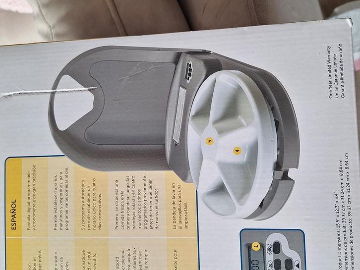 Dierenvoerbak automatisch, Dieren en Toebehoren, Overige Dieren-accessoires, Zo goed als nieuw, Ophalen