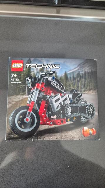 Lego Technic 42132 Motorfiets beschikbaar voor biedingen
