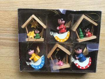 Vintage doos houten kerstboom hangers.Kerst figuren. 🎄 beschikbaar voor biedingen