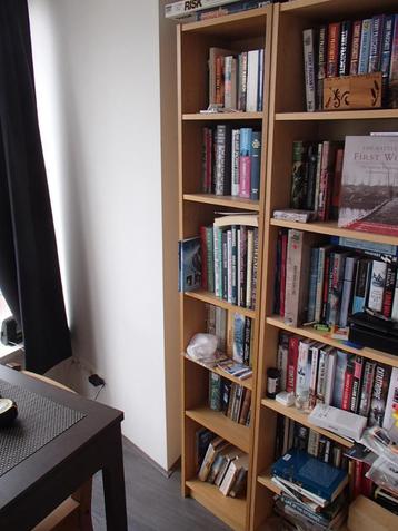 Billy Ikea boekenkast beschikbaar voor biedingen