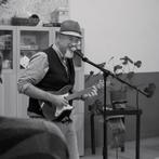 Gezocht Bassist en Percussionist/Drummer, Contacten en Berichten, Muziek maken en Bandleden