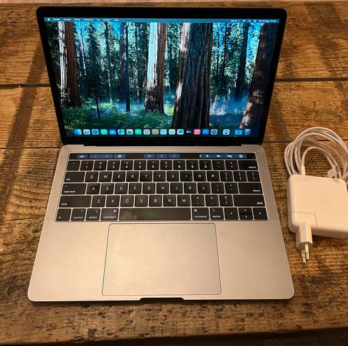 Macbook pro 13 inch 2019, Computers en Software, Apple Macbooks, Zo goed als nieuw, MacBook Pro, 13 inch, Minder dan 2 Ghz, 128 GB of minder