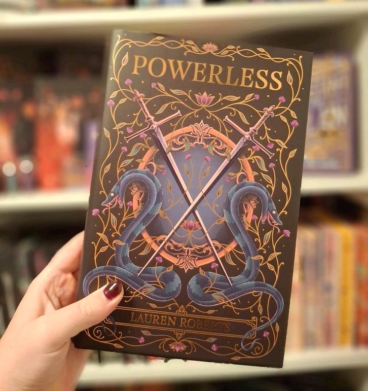 Powerless - Lauren Roberts - Fairyloot, Boeken, Fantasy, Nieuw, Ophalen of Verzenden