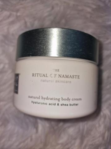Rituals of Namaste Natural Hydrating Body Creme Cream
 beschikbaar voor biedingen