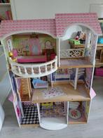 Barbie Poppenhuis met Meubels & Lift, Kinderen en Baby's, Speelgoed | Poppenhuizen, Ophalen, Zo goed als nieuw, Poppenhuis