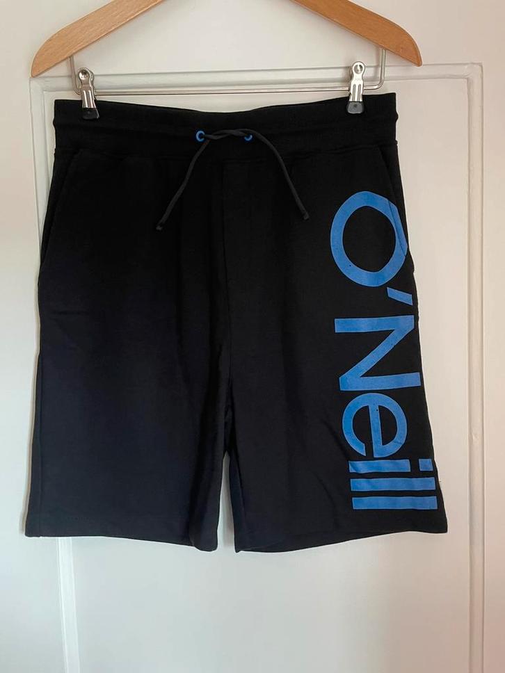 Mooie nieuwe sweat short Oneill mt 176, Kinderen en Baby's, Kinderkleding | Maat 176, Nieuw, Jongen, Broek, Ophalen of Verzenden