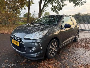 Citroen DS3 1.2 VTi So Chic/NWE KOPPAKING/DISTRIEBUTDIERIEM beschikbaar voor biedingen