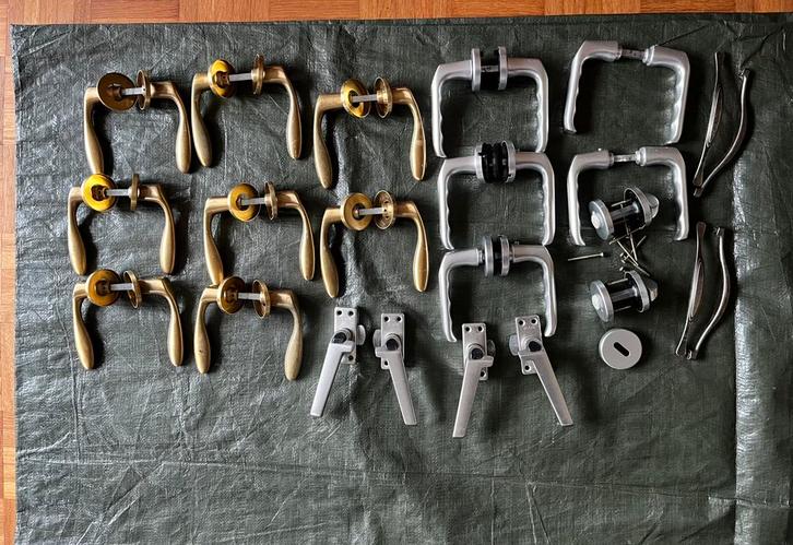 Deurbeslag en kranen, Doe-het-zelf en Verbouw, Hang- en Sluitwerk, Gebruikt, Ophalen