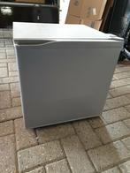 Mini koelkast GRATIS, Witgoed en Apparatuur, Koelkasten en IJskasten, Minder dan 75 liter, Zonder vriesvak, Gebruikt, 45 tot 60 cm