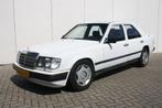 Mercedes-Benz 200-serie 300 D (bj 1985), Auto's, Mercedes-Benz, Achterwielaandrijving, Gebruikt, 116 pk, Wit
