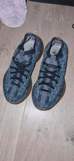 Jeezy 380 Schoenen - Maat 37 1/3, Kleding | Heren, Schoenen, Ophalen of Verzenden, Zo goed als nieuw, Overige kleuren, Sneakers of Gympen