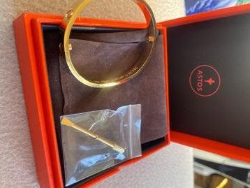 Astos armband  nieuw ongedragen beschikbaar voor biedingen