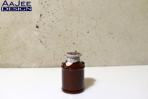 Fat Lava - Zout- of Peper - Melkbus, Huis en Inrichting, Keuken | Keukenbenodigdheden, Gebruikt, Ophalen of Verzenden