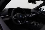 BMW i5 eDrive40 High Executive M Sport / Panoramadak / Trekh, Achterwielaandrijving, Gebruikt, Zwart, Met garantie (alle)