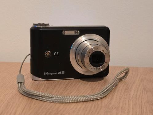 GE A835 digitale fotocamera digicam op AA batterijen werkend, Audio, Tv en Foto, Fotocamera's Digitaal, Gebruikt, Compact, Overige Merken