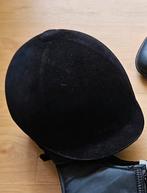 Paardrij Cap fouganza 56cm, Dieren en Toebehoren, Ophalen of Verzenden, Zo goed als nieuw, Dressuur, Cap