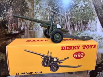 Dinky Toys no 692 de 5.5 Medium Gun 1/43 beschikbaar voor biedingen