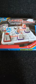 Laser Maze - Denkspel van Thinkfun, Hobby en Vrije tijd, Gezelschapsspellen | Bordspellen, Een of twee spelers, Thinkfun, Ophalen of Verzenden