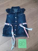 Leuk spijkerjurkje maat 80, Kinderen en Baby's, Babykleding | Maat 80, Meisje, Jurkje of Rokje, Ophalen of Verzenden, Zo goed als nieuw