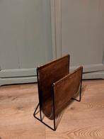 Leren tijdschriftstandaard Loods 5, Ophalen, Gebruikt