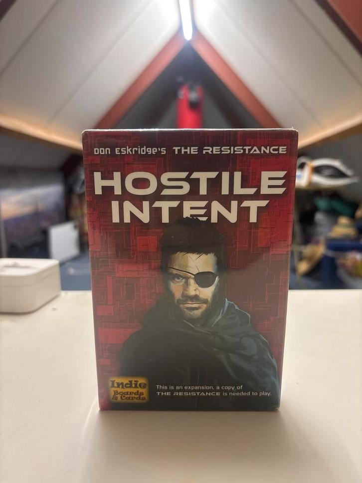 The Resistance: Hostile Intent - Nieuw in Seal!, Hobby en Vrije tijd, Gezelschapsspellen | Bordspellen, Nieuw, Vijf spelers of meer
