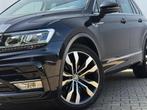 Volkswagen Tiguan 1.4 TSI 150PK R-LINE PANORAMADAK STOELVERW, Stof, 4 cilinders, 150 pk, Zwart