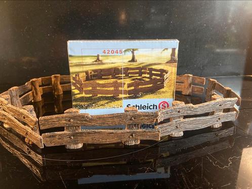 Schleich prachtig Houten hekwerk, Verzamelen, Dierenverzamelingen, Zo goed als nieuw, Beeldje of Figuurtje, Paard, Ophalen of Verzenden
