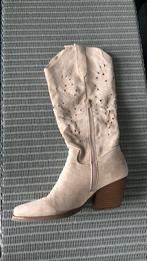 Beige opengewerkte cowboylaars, maat 39, Hoge laarzen, Beige, Ophalen of Verzenden, Onbekend