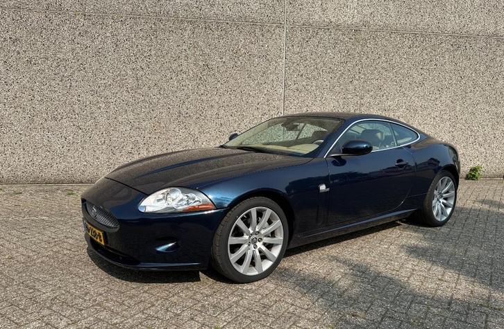 Jaguar XK 4.2 V8 Coupé (296pk) Adapt Cruise | Alpine Audio, Auto's, Jaguar, Particulier, XK, ABS, Adaptive Cruise Control, Airbags
